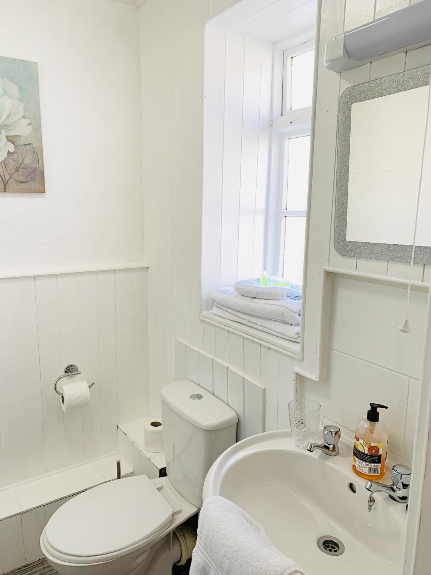 Bed & Breakfast Cambrian House