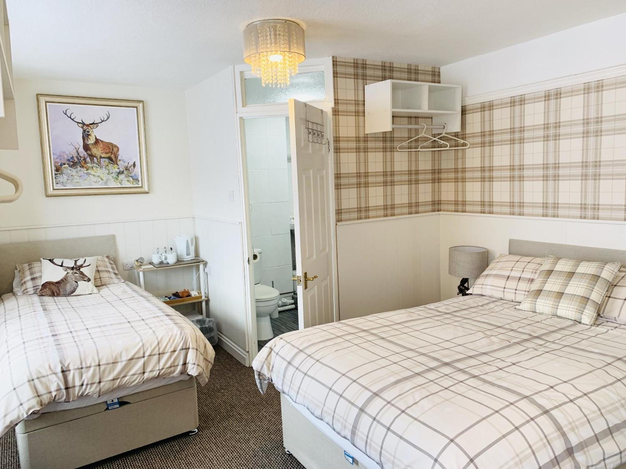 Bed & Breakfast Cambrian House